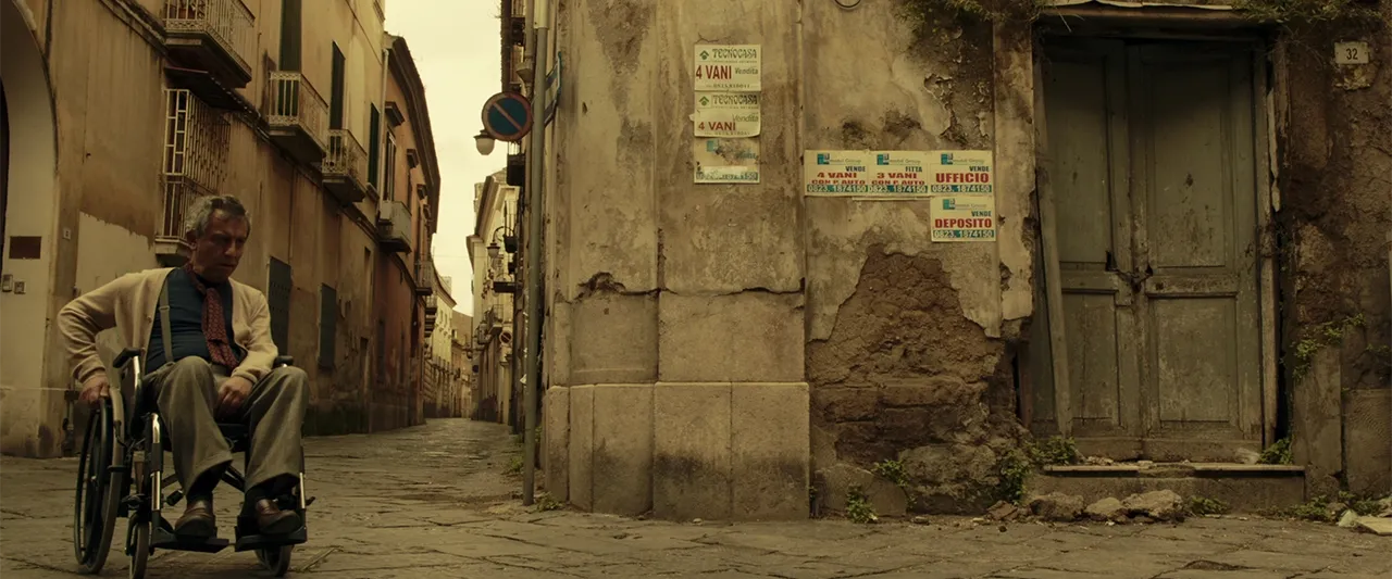 La smorfia | Marcello Montarsi - Cinematographer