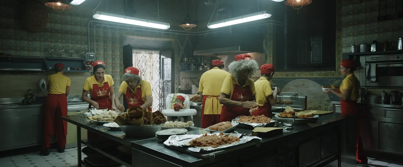 Poveri ma ricchissimi | Marcello Montarsi - Cinematographer